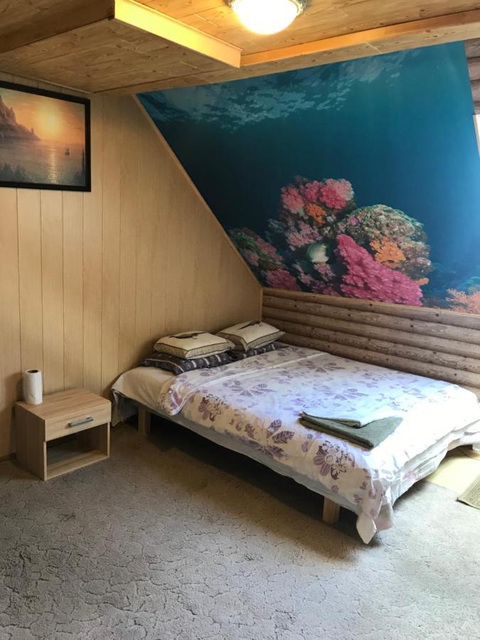 Viesu Nams Juras Sapni Hotell Dundaga Exteriör bild