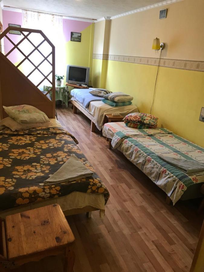 Viesu Nams Juras Sapni Hotell Dundaga Exteriör bild