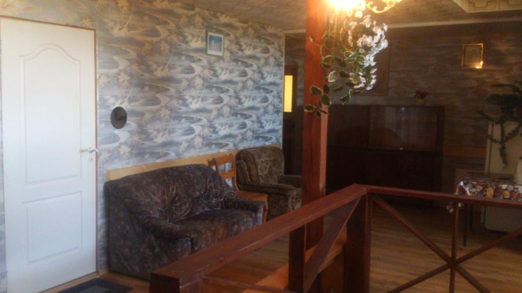 Viesu Nams Juras Sapni Hotell Dundaga Exteriör bild